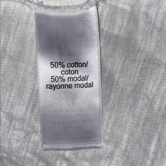 Maurices Short Sleeve “Feels Like Fall” White Tee - Picture 7 of 7